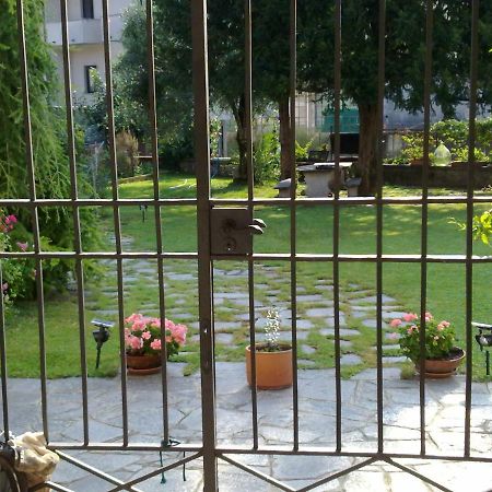 All'Ombra Dei Tassi Мандельо дел Ларио Екстериор снимка